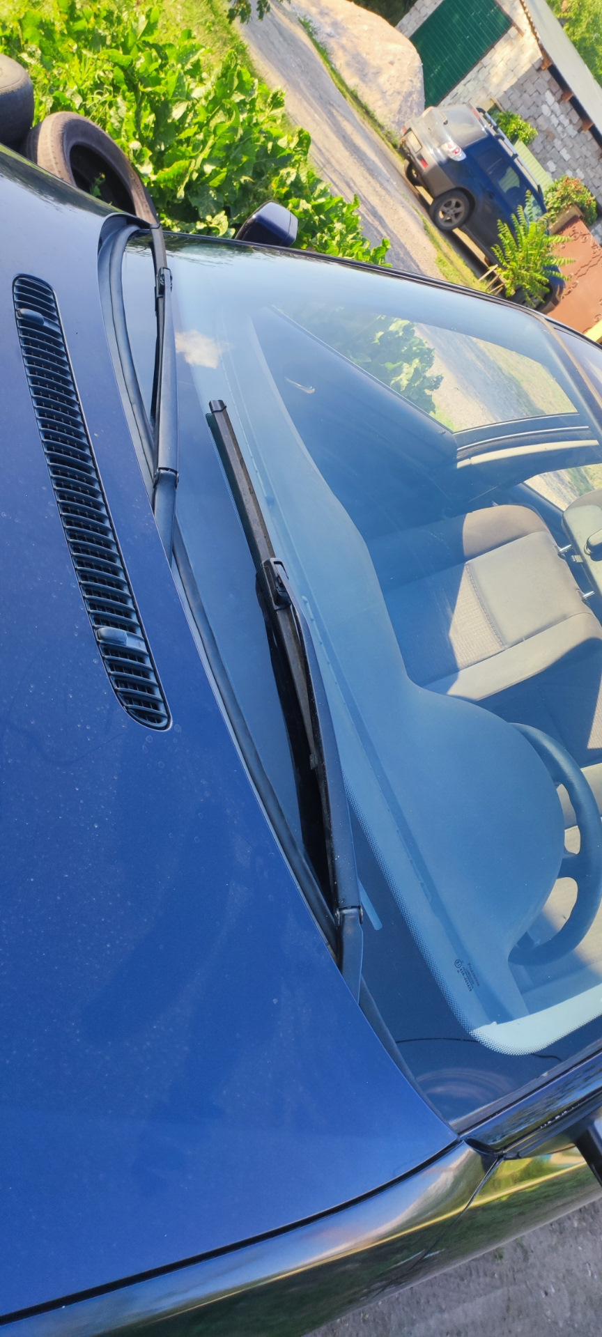 Замена уплотнительной резинки лобового стекла — BMW 3 series (E46), 2 л ...
