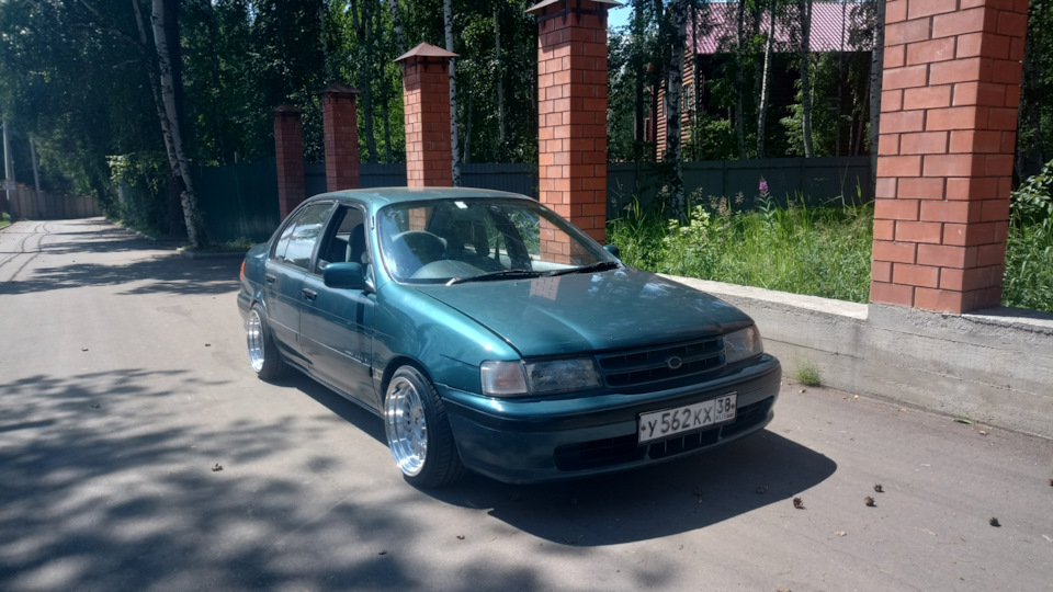 Первый низкий выезд. Замена лобового стекла. — Toyota Corsa (4G), 1,5 л ...