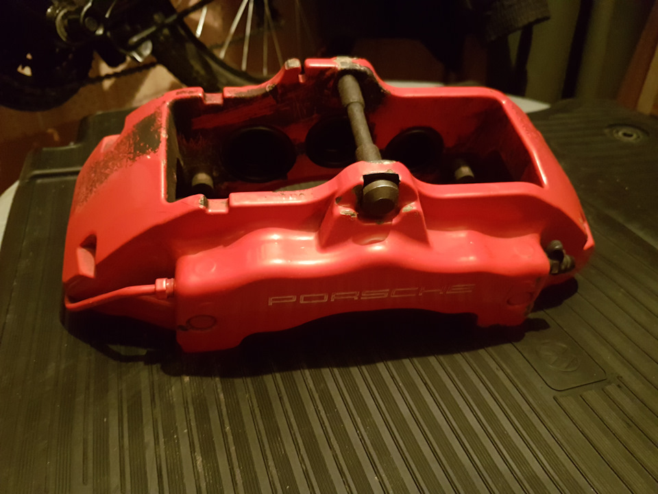 ремкомплект суппорта брембо amg 63. брембо 6 поршневые. 6 поршневые суппорта. суппорт брембо 6 поршней. 4 поршневые суппорта для вольво 940.