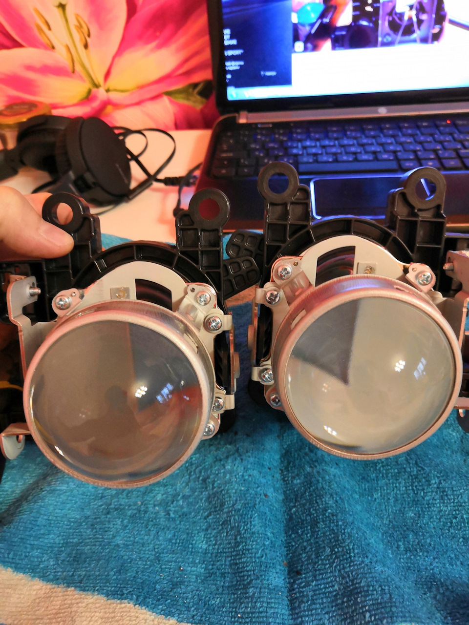 Замена штатных галогеновых линз на оригинальные ксеноновые от ...