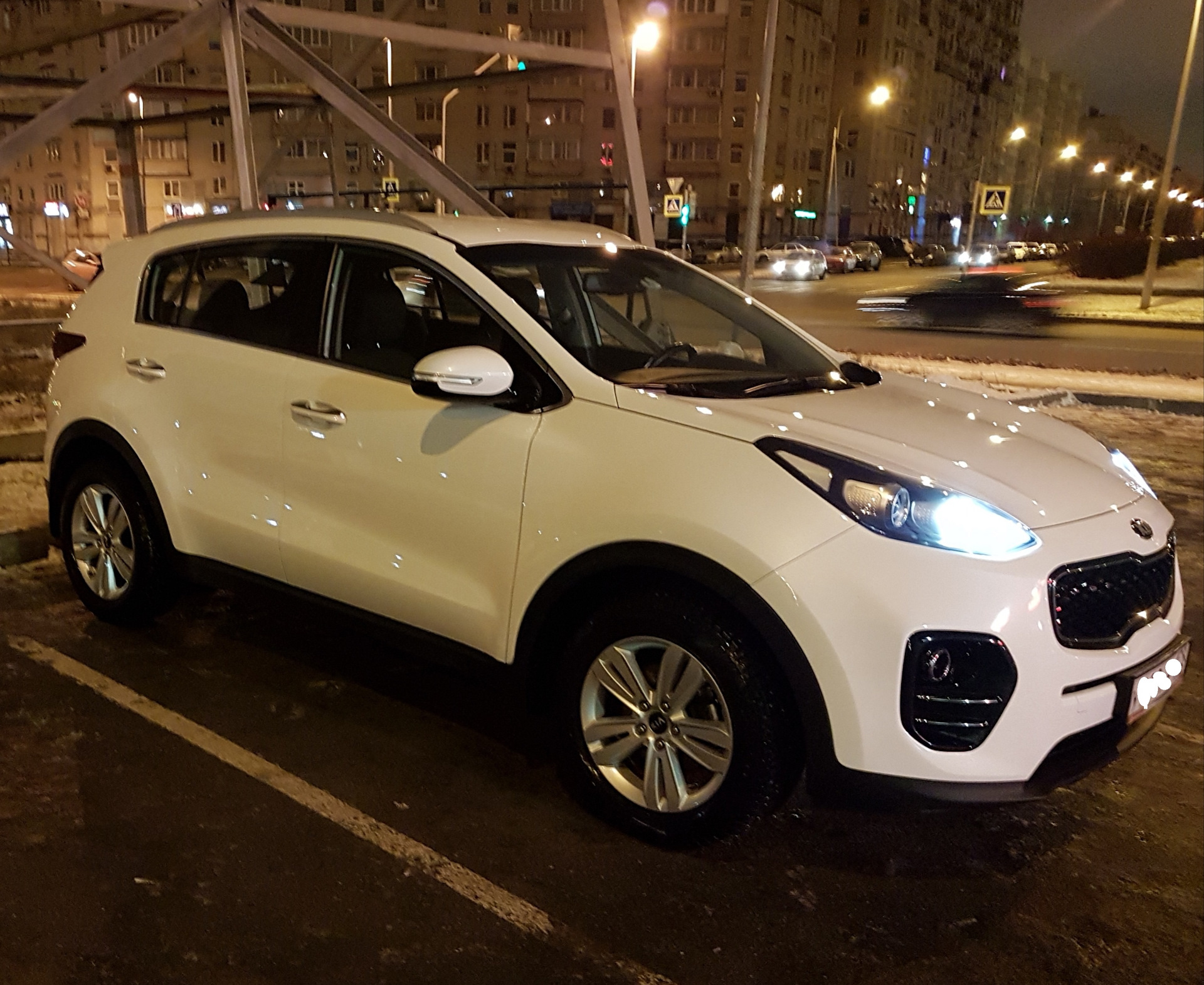 Kia Sportage 3 Р±РµР»С‹Р№ 2016