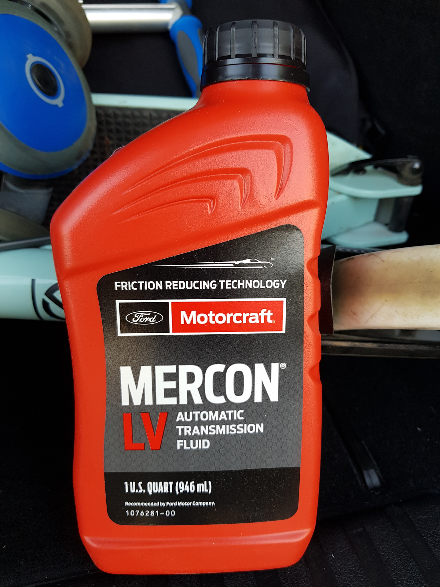 Масло гур фьюжн. Mercon Focus ГУР. Жидкость ГУР Форд Фьюжн 1.6. Жидкость для гидроусилителя руля Меркон. Меркон в ГУР Форд фокус.