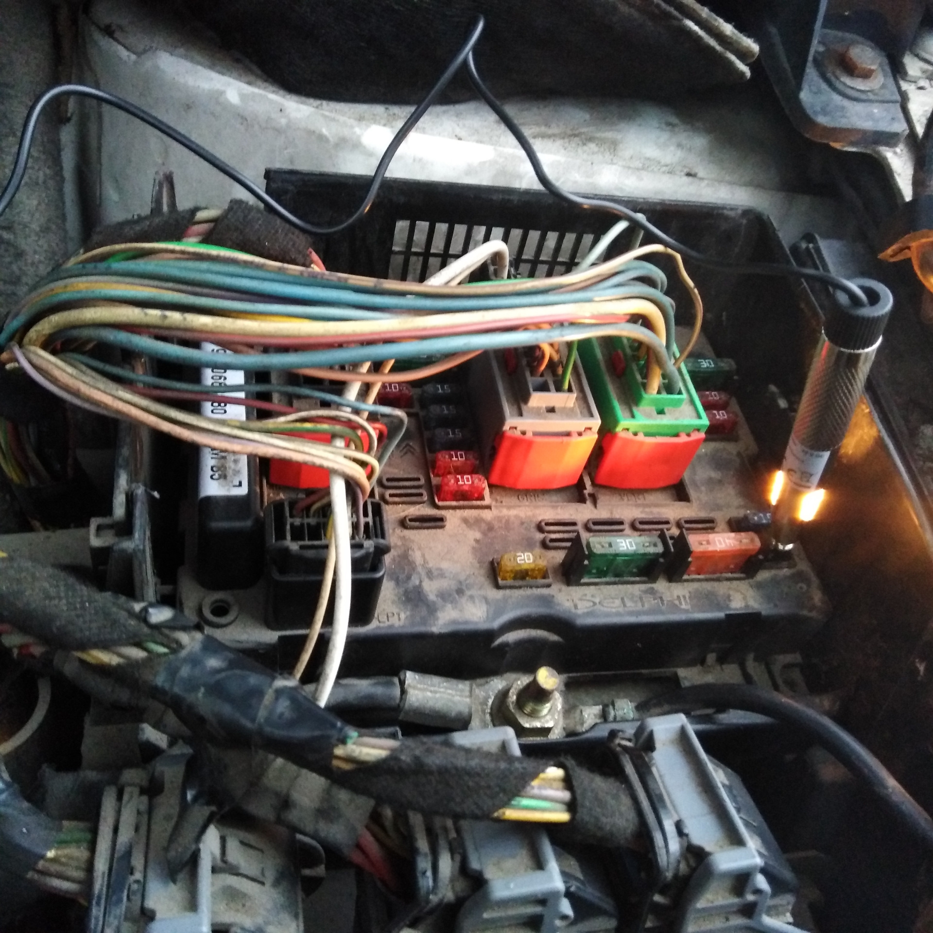 Не работает стеклоомыватель. Часть 2 — Peugeot 307 SW, 2 л, 2004 года ...