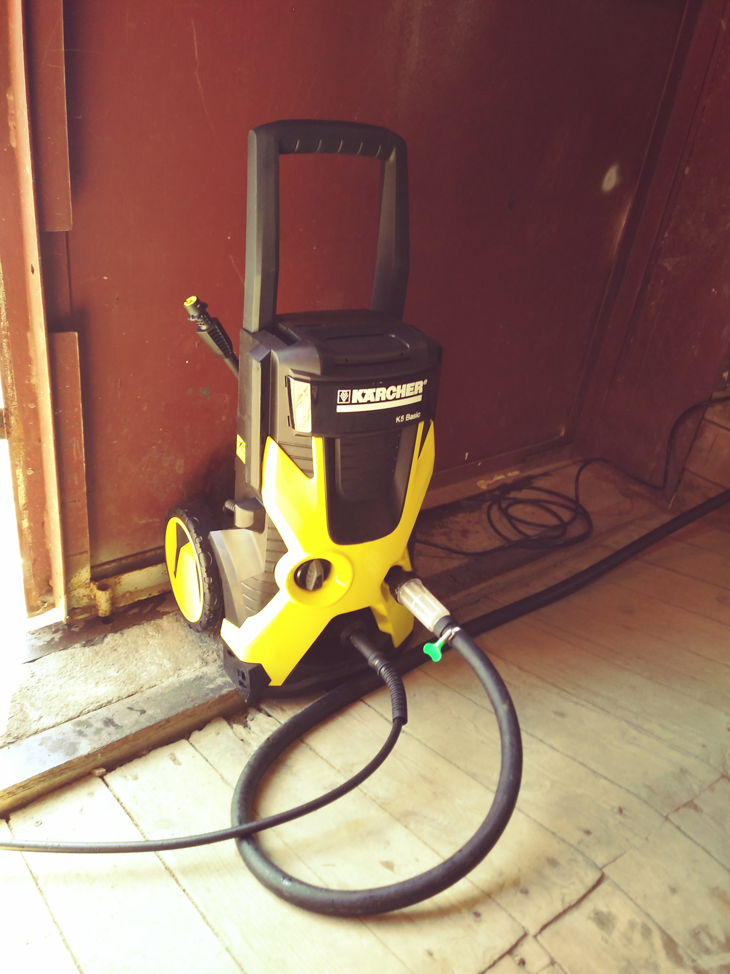 Karcher k basic. Мойка Керхер к5 Basic. Кёрхер к5 Басик. Керхер к 5 Басик. Керхер 5 в 1.