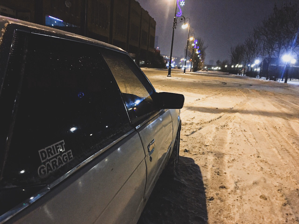 Winter drift первый выезд и влетел в бордюр — Toyota Chaser (70), 1,8 л ...