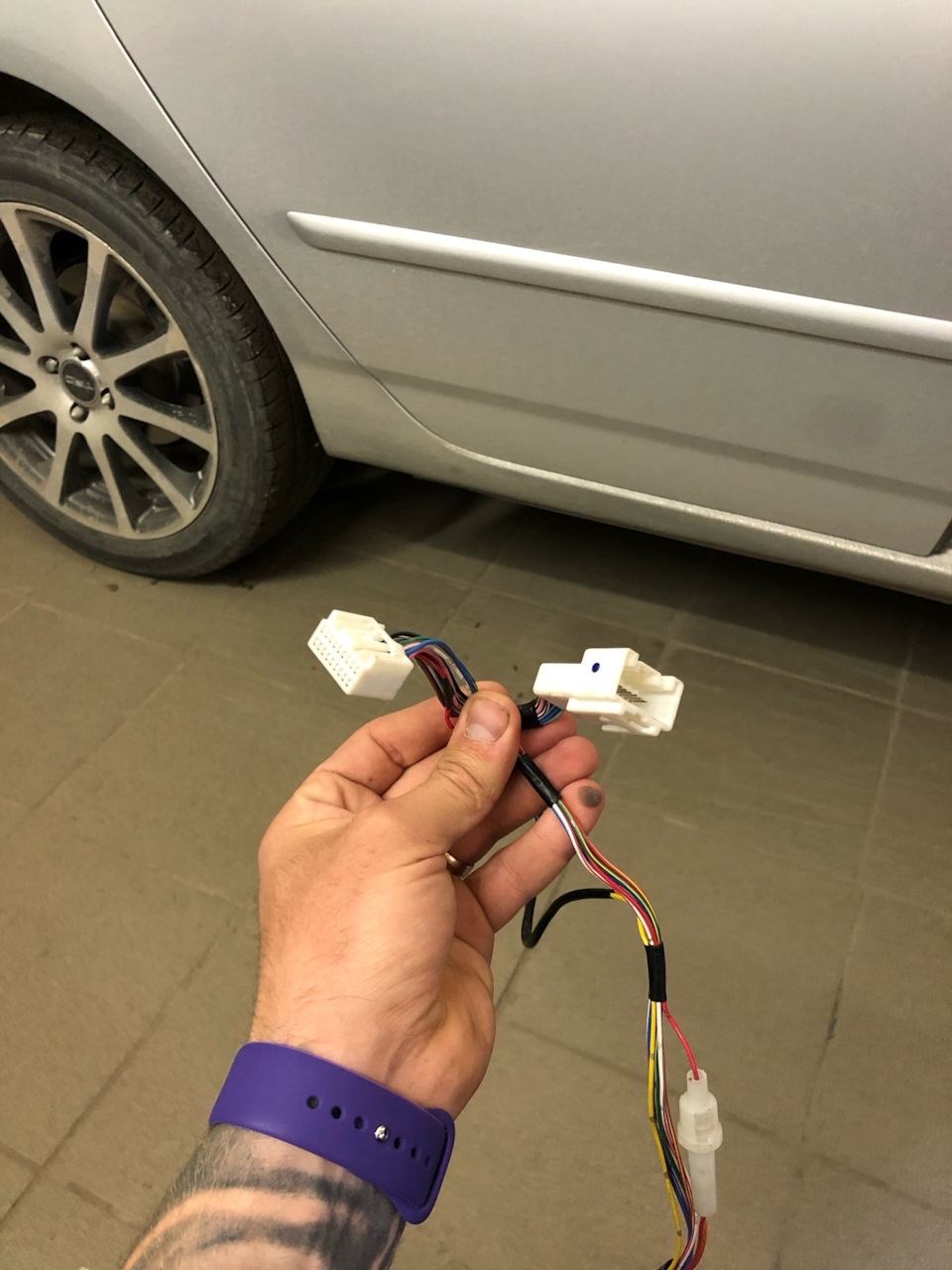 a+u 2014年 520〜531 12冊セット Кронштейн верхний стойки заднего стабилизатора (с