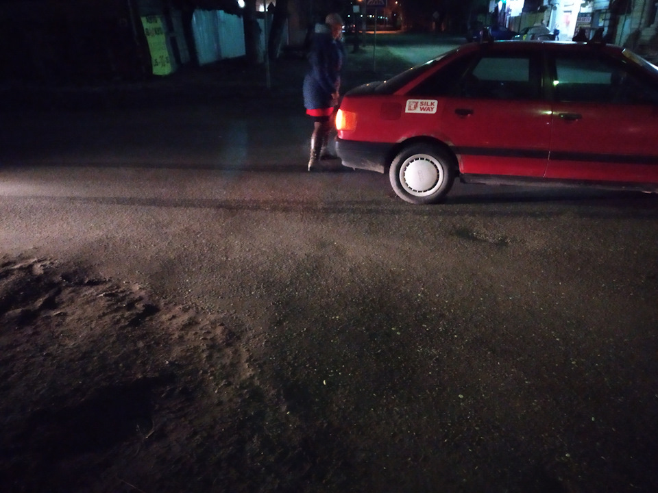 Чистка форсунок омывателя лобового стекла — Volkswagen Polo Sedan, 1,6 ...