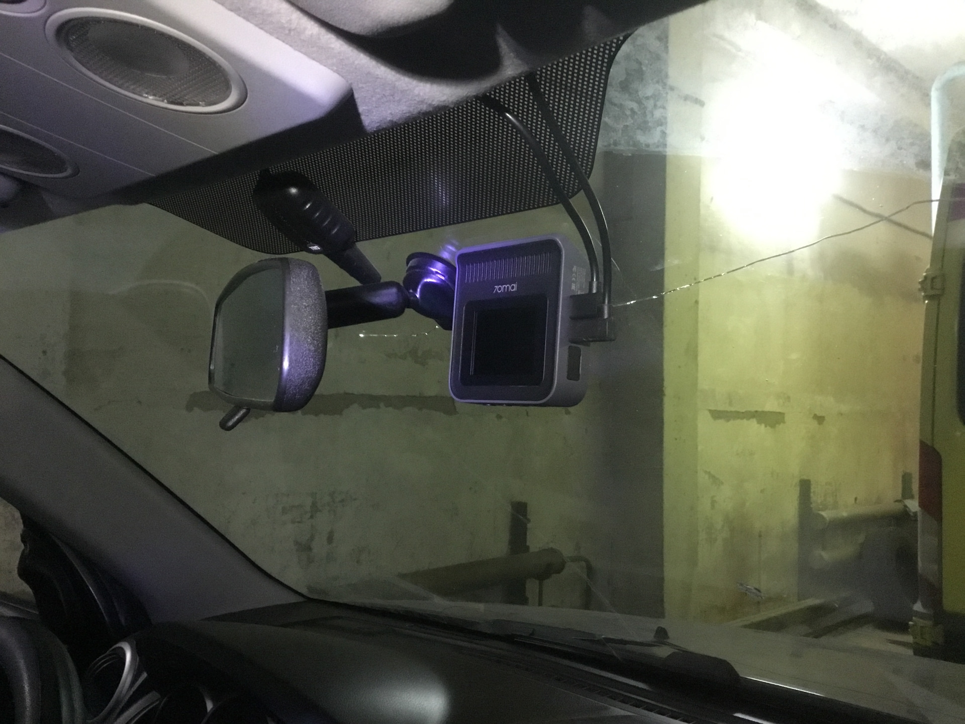 Установка видеорегистратора с камерой заднего вида. — Suzuki Grand ...