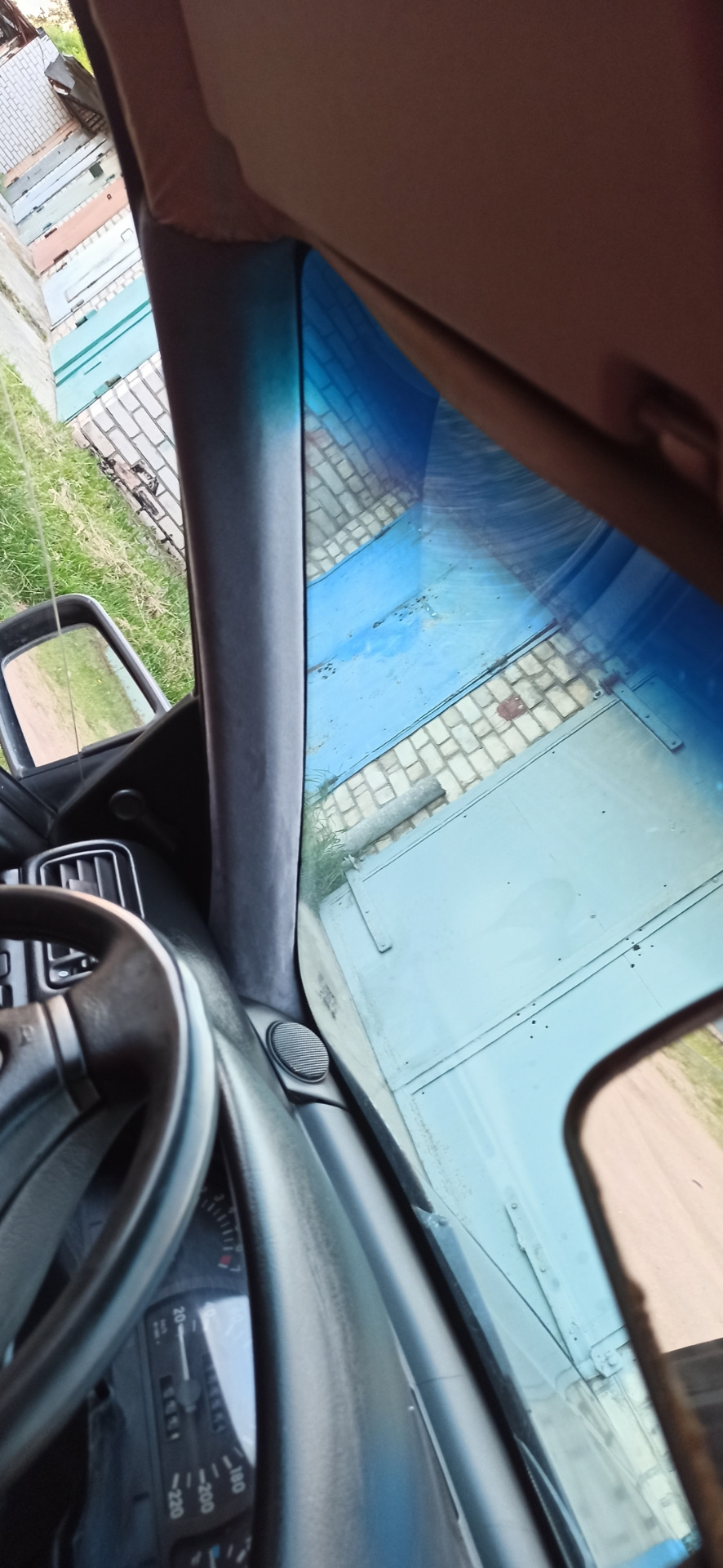 Перетяжки стоек — Opel Vectra A, 1,6 л, 1992 года | стайлинг | DRIVE2