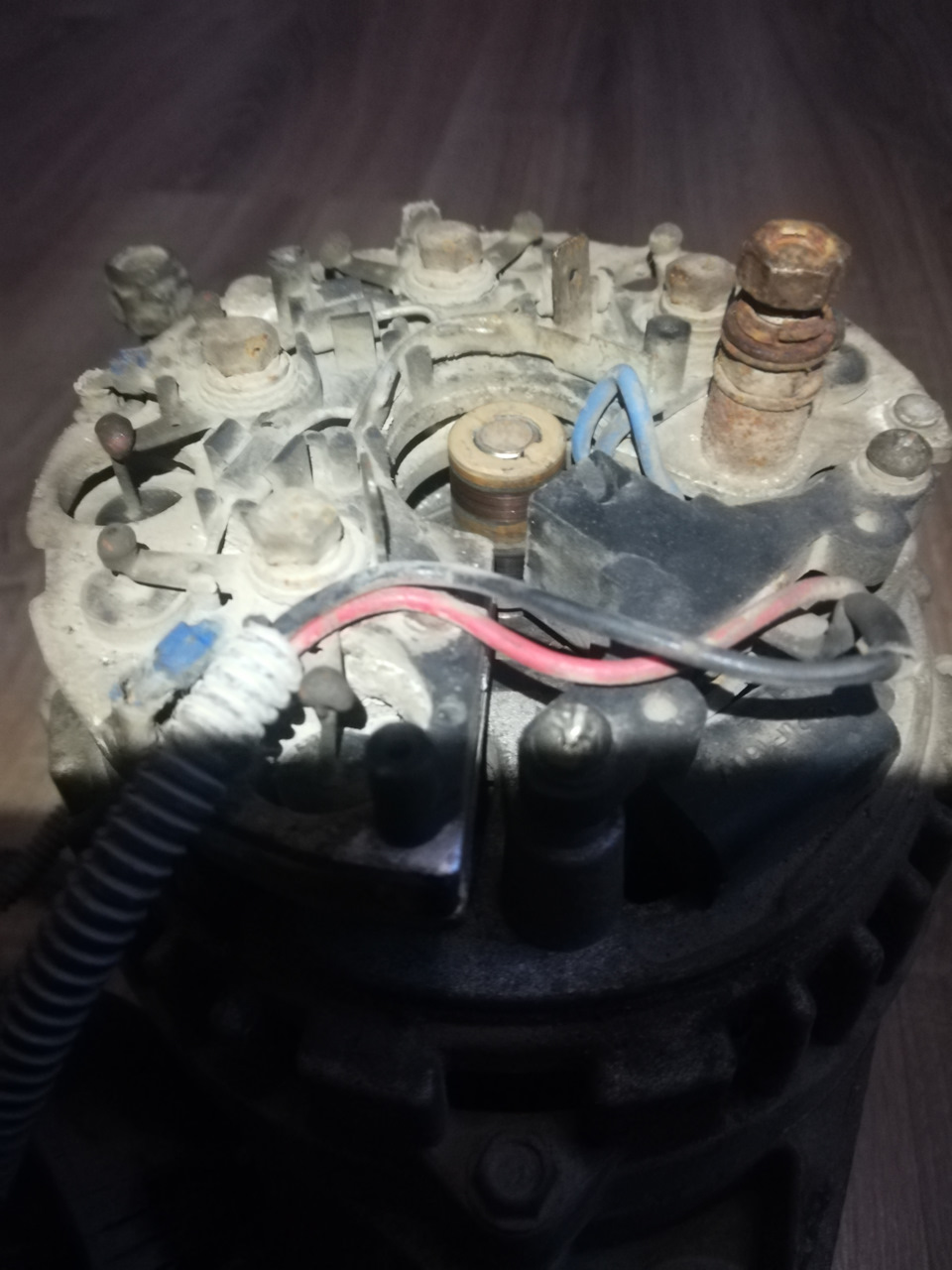 Беда с возбуждением — Lada 2114, 1,5 л, 2006 года | электроника | DRIVE2