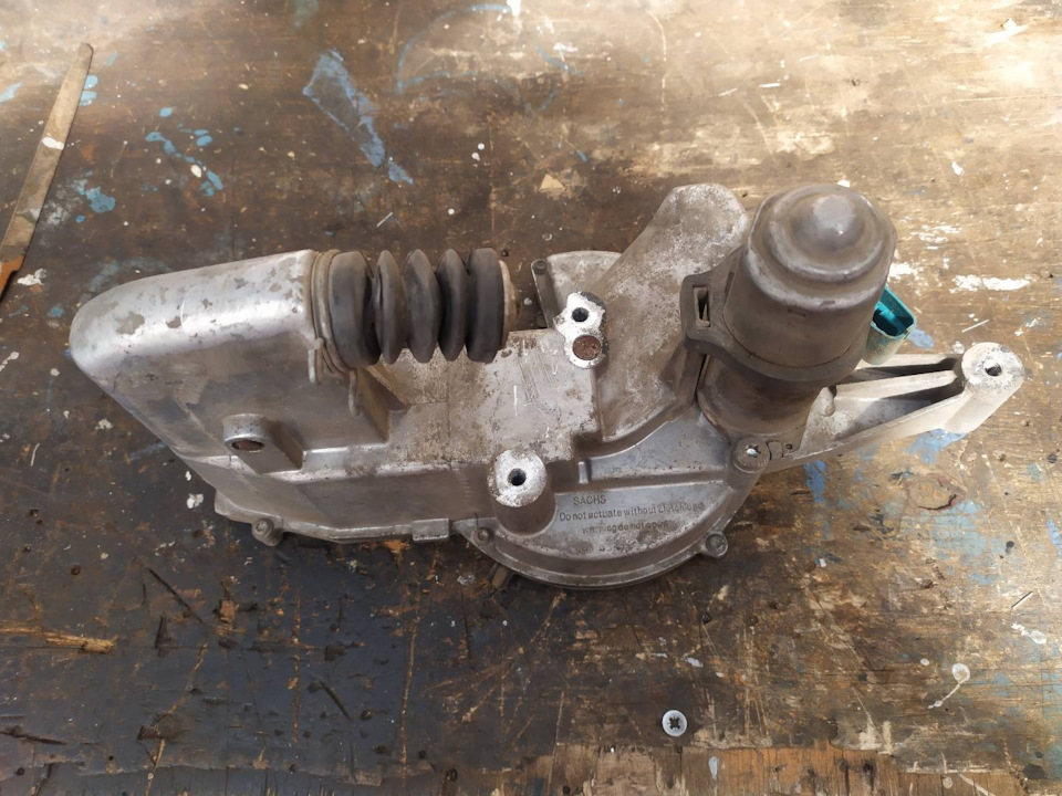 Смазка актуатора сцепления — Lada Vesta, 1,6 л, 2017 года | своими ...