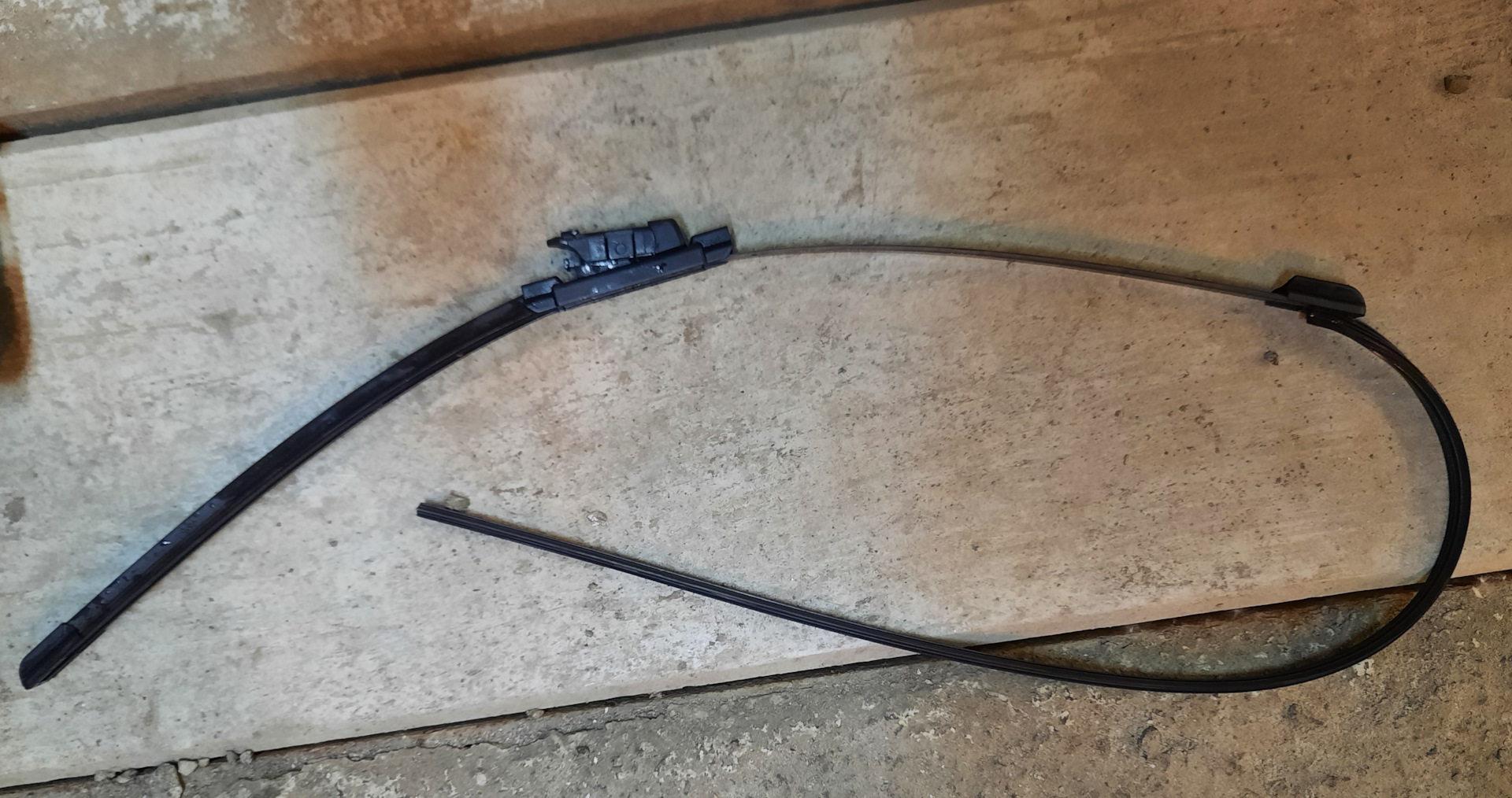 Замена резинок дворников. Скрестил Бош и Алка. Новая антенна. — Skoda ...