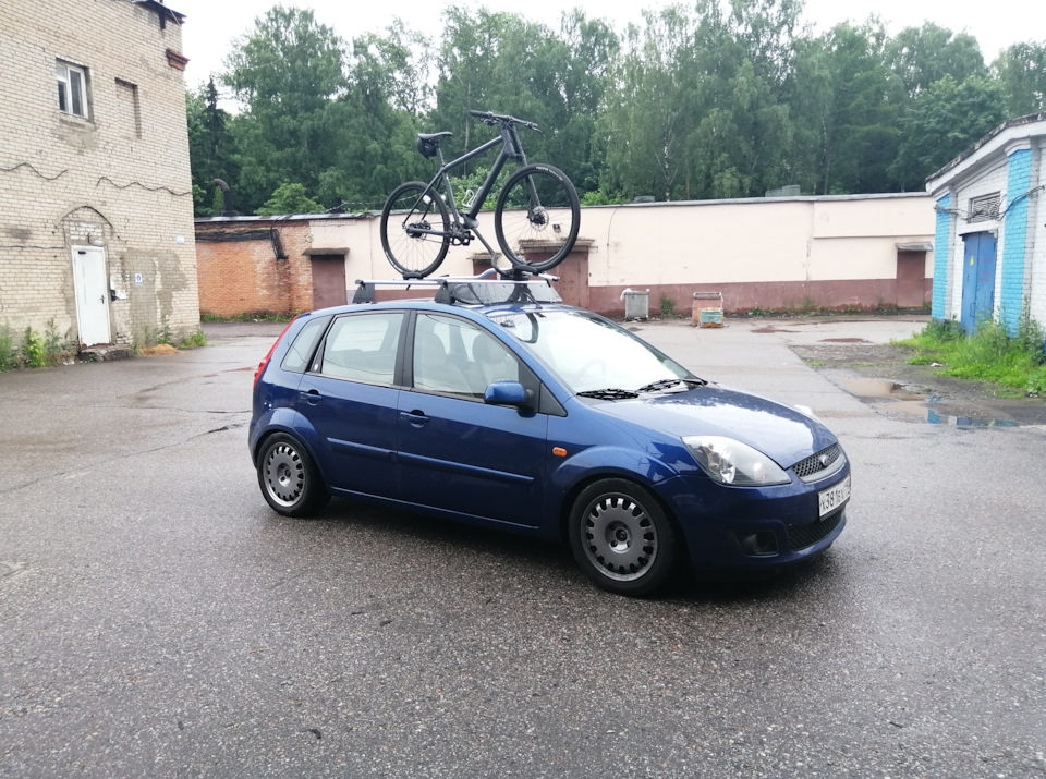 Фото в бортжурнале Ford Fiesta (Mk V)