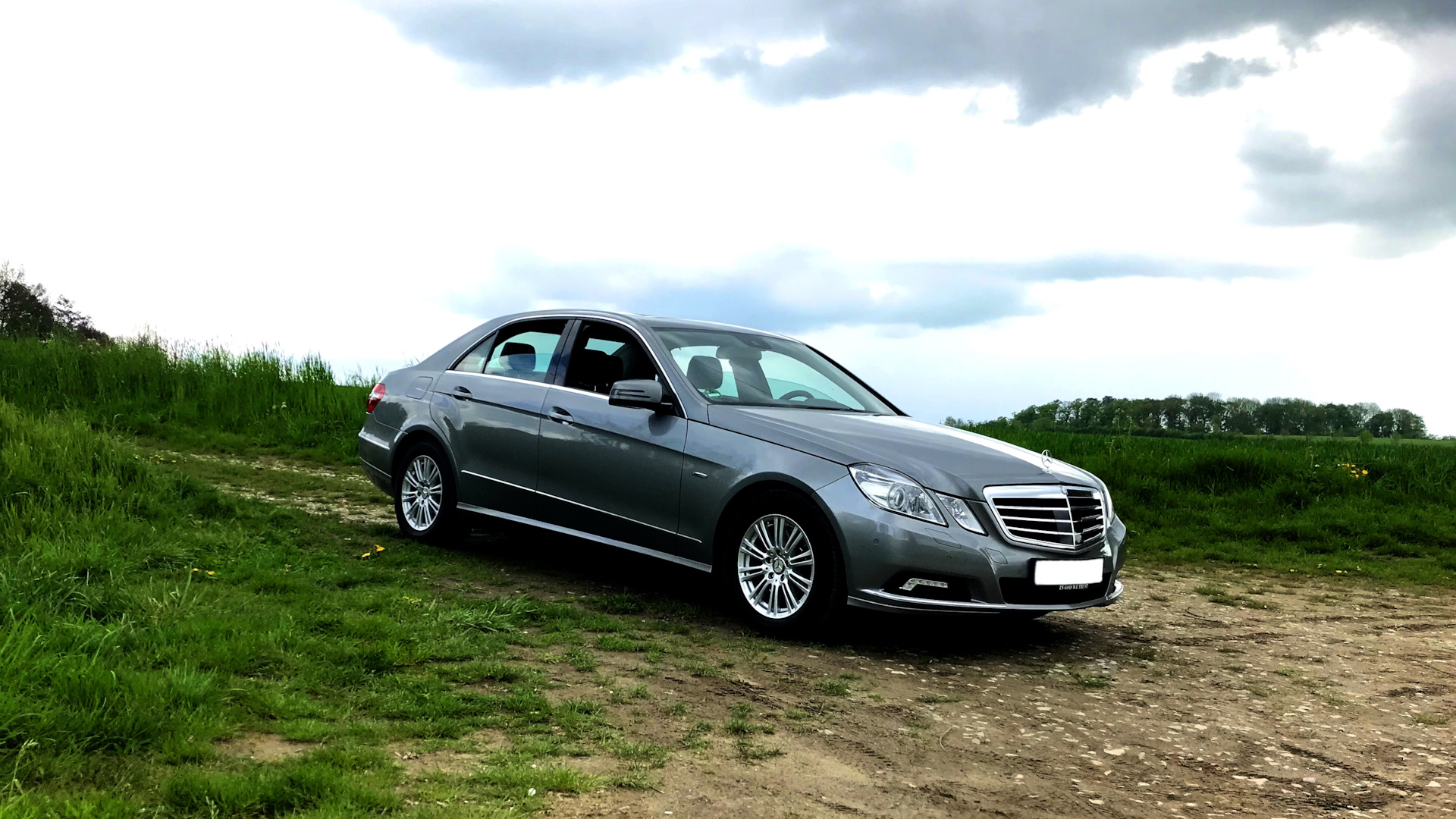 Mercedes-Benz E-class (W212) 3.5 бензиновый 2009 | Немецкая Волга на DRIVE2