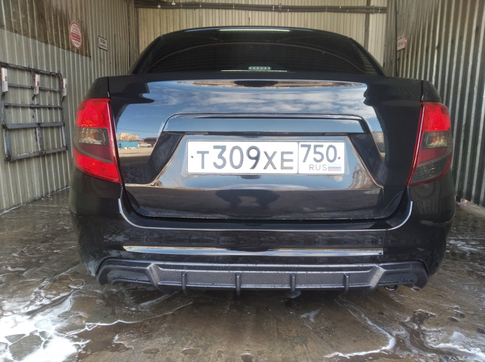 Диффузор бампера гранта фл. Гранта fl диффузор бампера. Задний диффузор гранта фл. Диффузор приора универсал. Задний диффузор гранта фл.