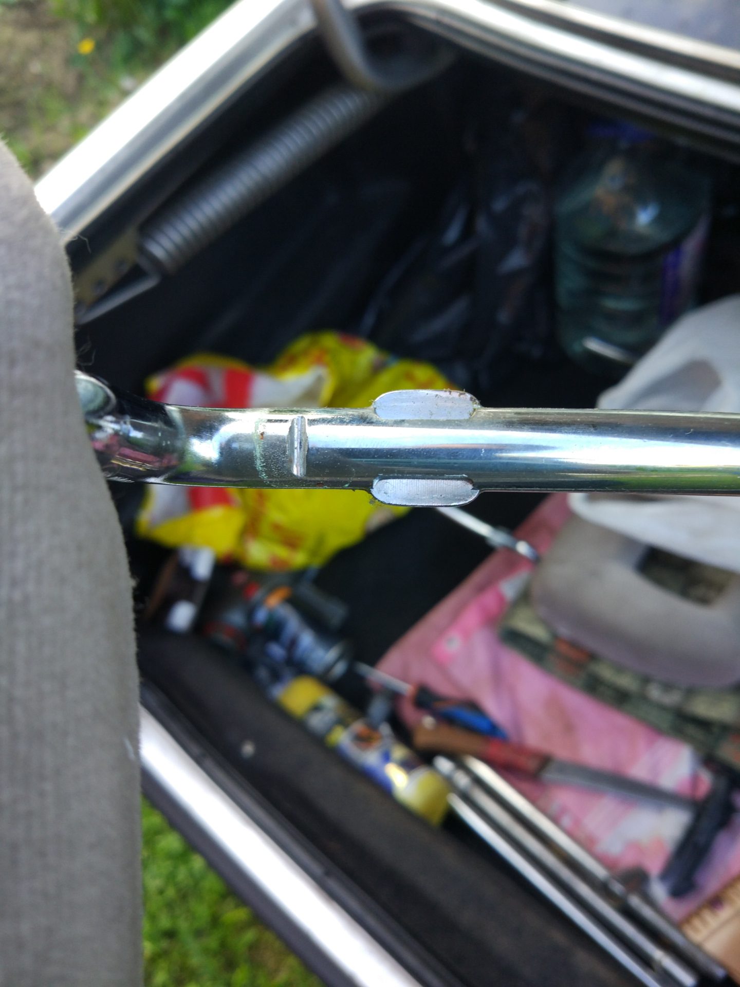 Инструкция как снять подушку и спинку заднего дивана Ауди 100 с3 — Audi ...