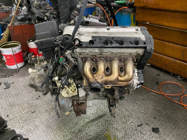 ДВС + МКПП RFN Citroen на Citroen C4 (1G), Citroen C5 (1G), Citroen ...