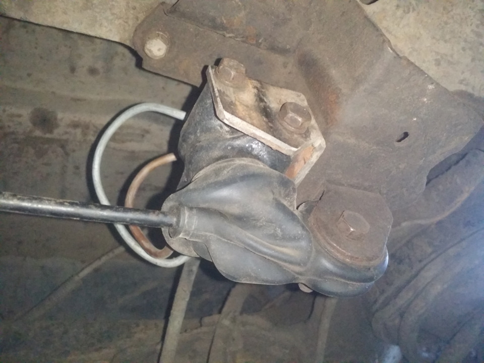 Пропали тормоза колдун — Lada 21063, 1,3 л, 1990 года | поломка | DRIVE2