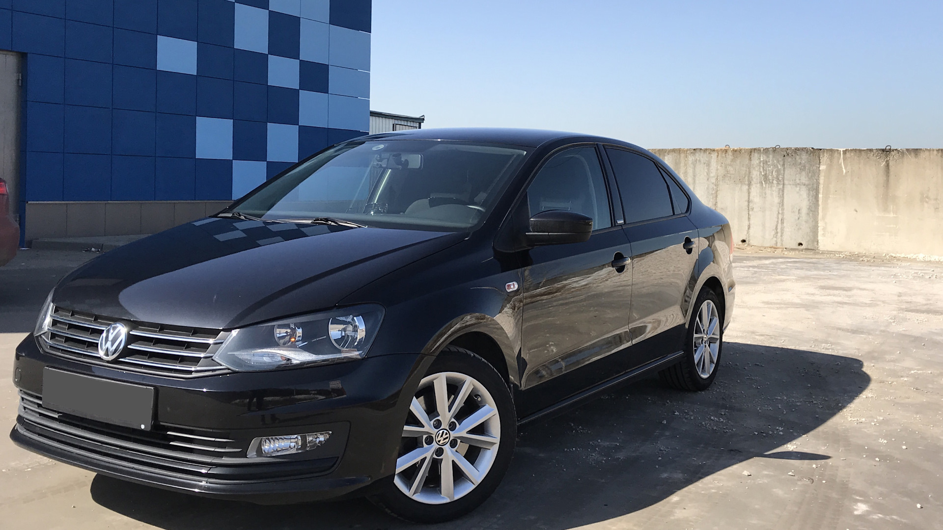 Volkswagen Polo sedan 2016 черный