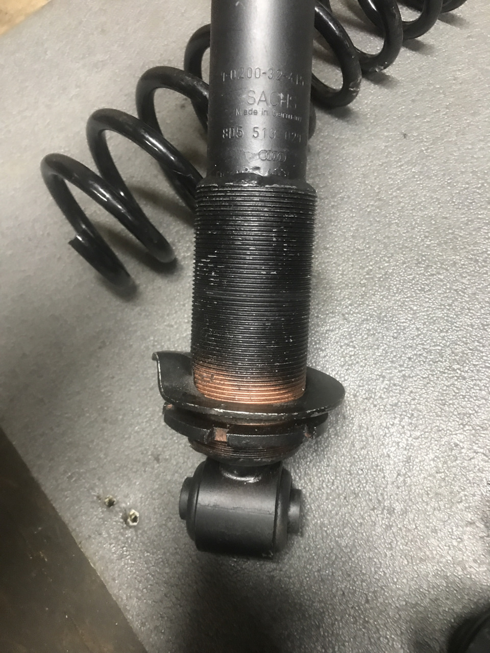 пружина заднего амортизатора ока. амортизаторы самоделки. койловеры из стойки маз. койловеры на ваз 2106. амортизаторы самоделки.