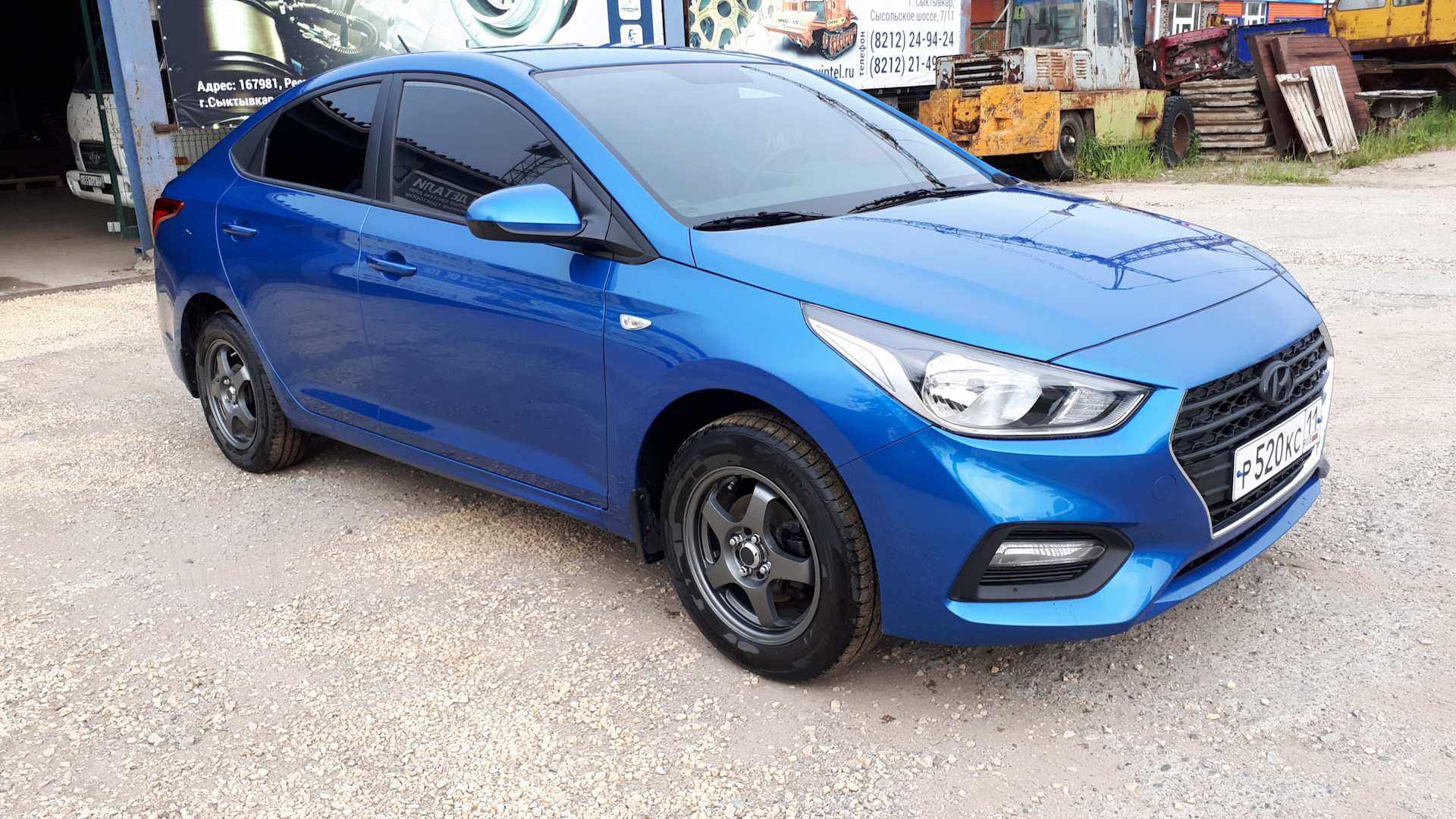 Hyundai solaris 2023. Hyundai Solaris 2 Marine Blue. Хендай Солярис Марина Блю. Цвет Марина Блю Хендай Солярис. Солярис 2021 Marina Blue.