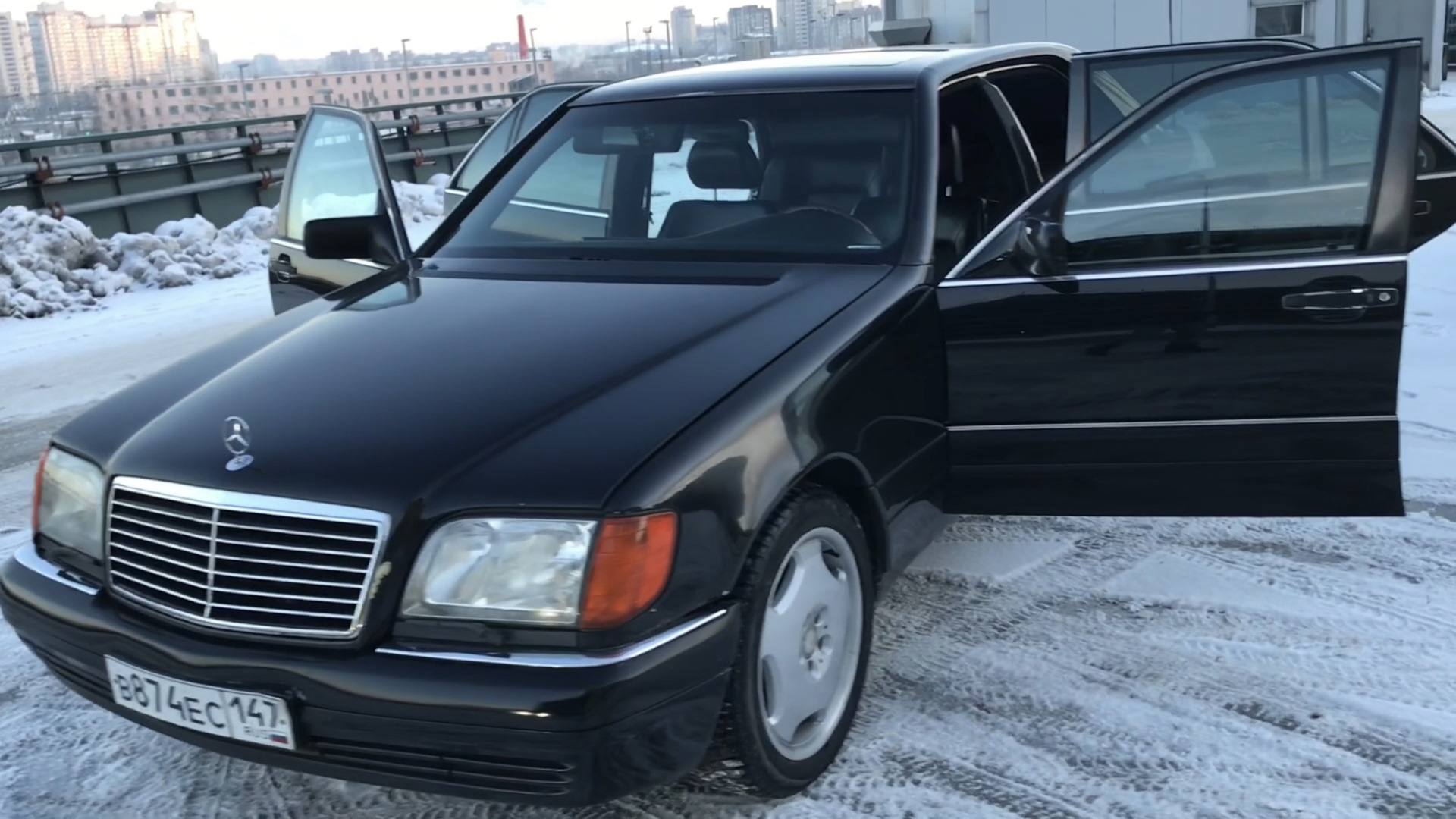 Mercedes s class 600 1994 w140. Мерседес 94 года. Mercedes-Benzs-КЛАССIII (w140) 1991 – 1998седан. Мерседес 33 22.