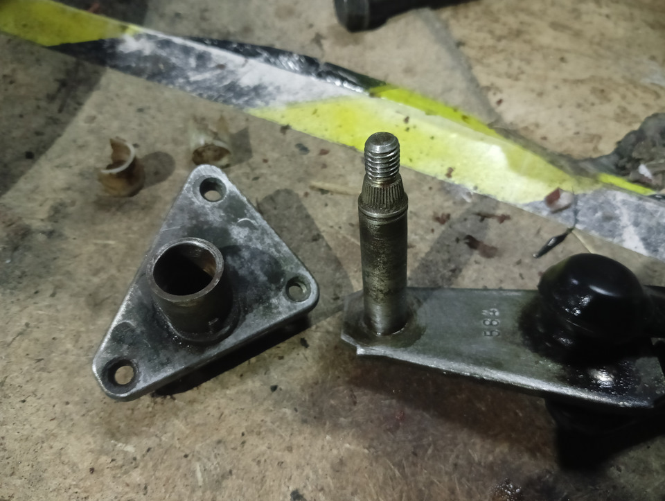 Фото в бортжурнале Toyota Corolla Levin (AE110/111)