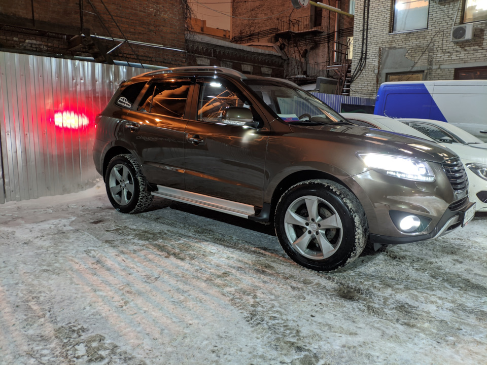 Фото в бортжурнале Hyundai Santa Fe (2G)