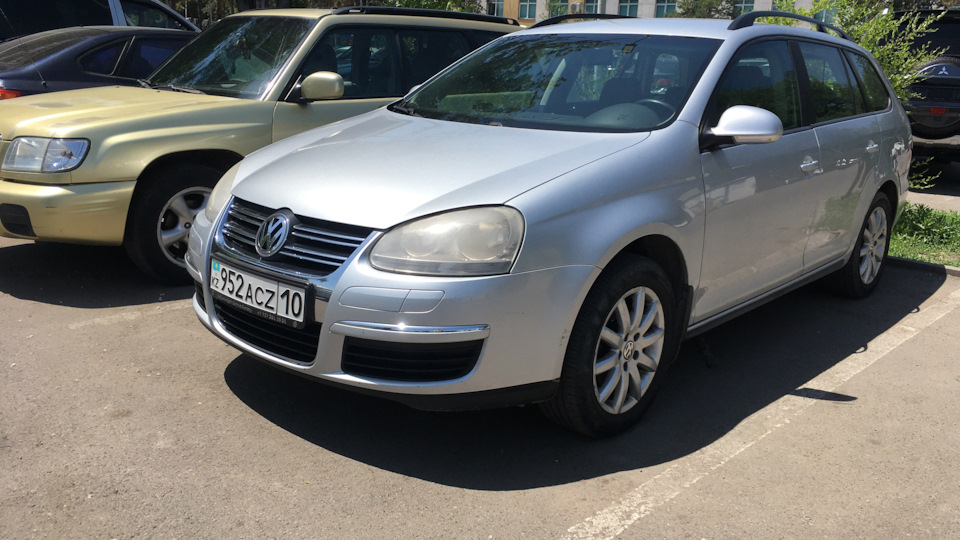 Volkswagen Golf Variant Алматинец