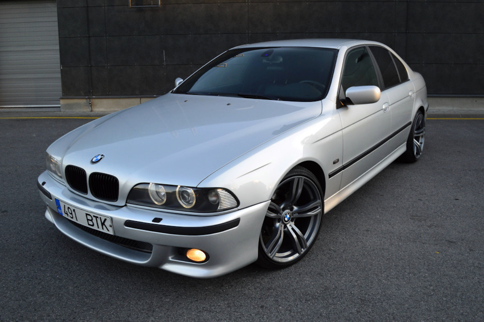 Фото в бортжурнале BMW 5 series (E39)