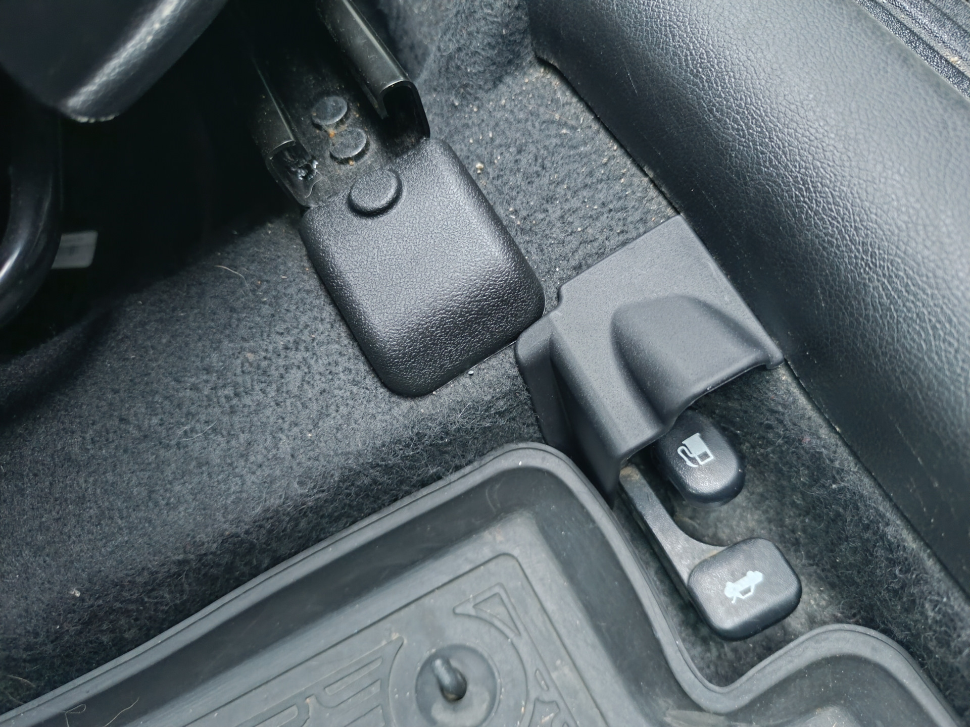 Заглушки — Hyundai Solaris (1G), 1,6 л, 2015 года | аксессуары | DRIVE2