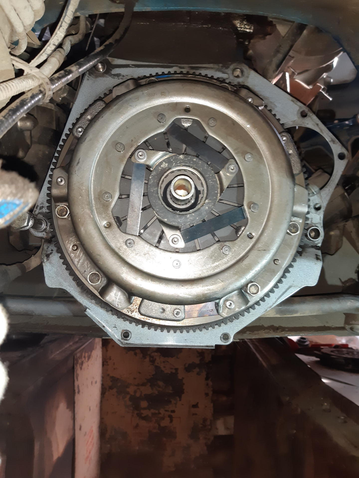 1. Замена сцепления ваз 2107, появился непонятный звук — Lada 210740, 1 ...