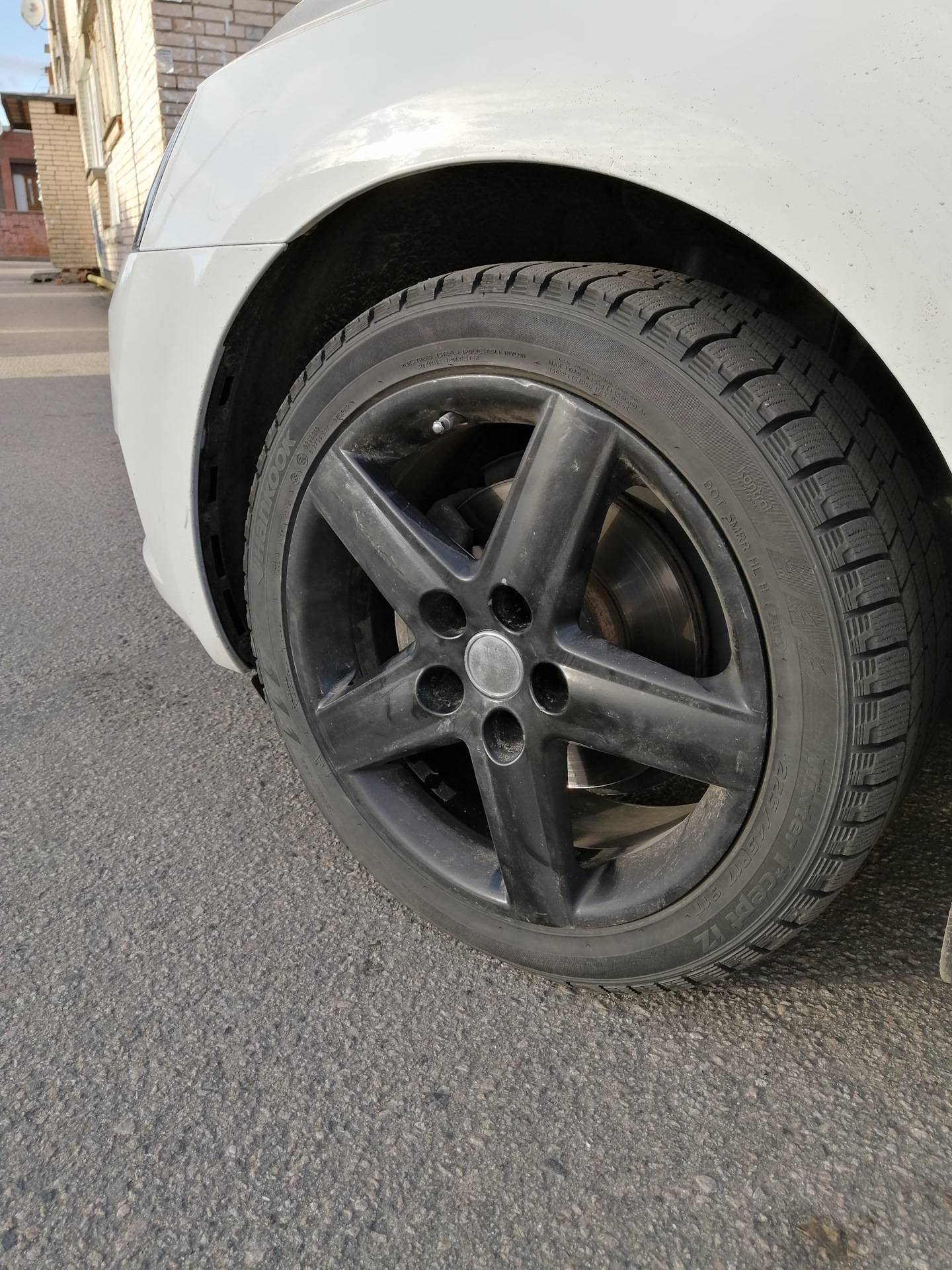 Зимние шины. — Skoda Octavia A7 Mk3, 1,4 л, 2018 года | шины | DRIVE2