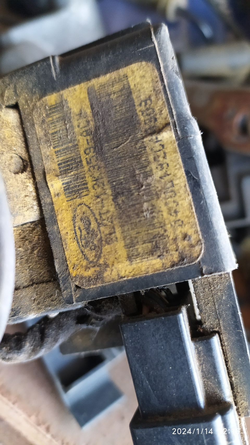 Блок центрального замка toyota mark 2 90. Реле тойота марк 2 100. Блок предохранителей тойота марк 2 100. Блока mark 2. Блока mark 2.