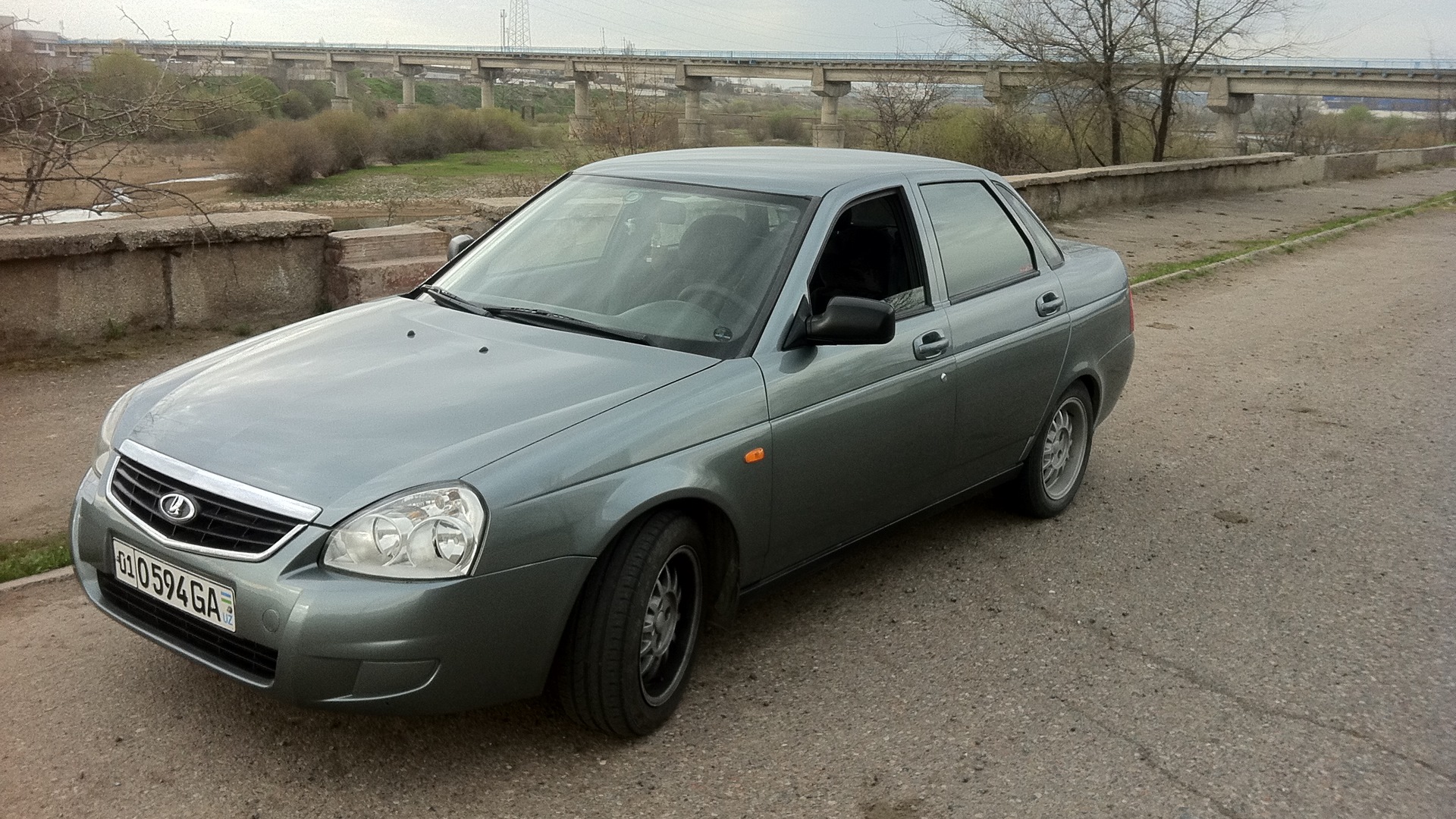 Lada Приора седан 1.6 бензиновый 2008 | I am the stOck!) на DRIVE2