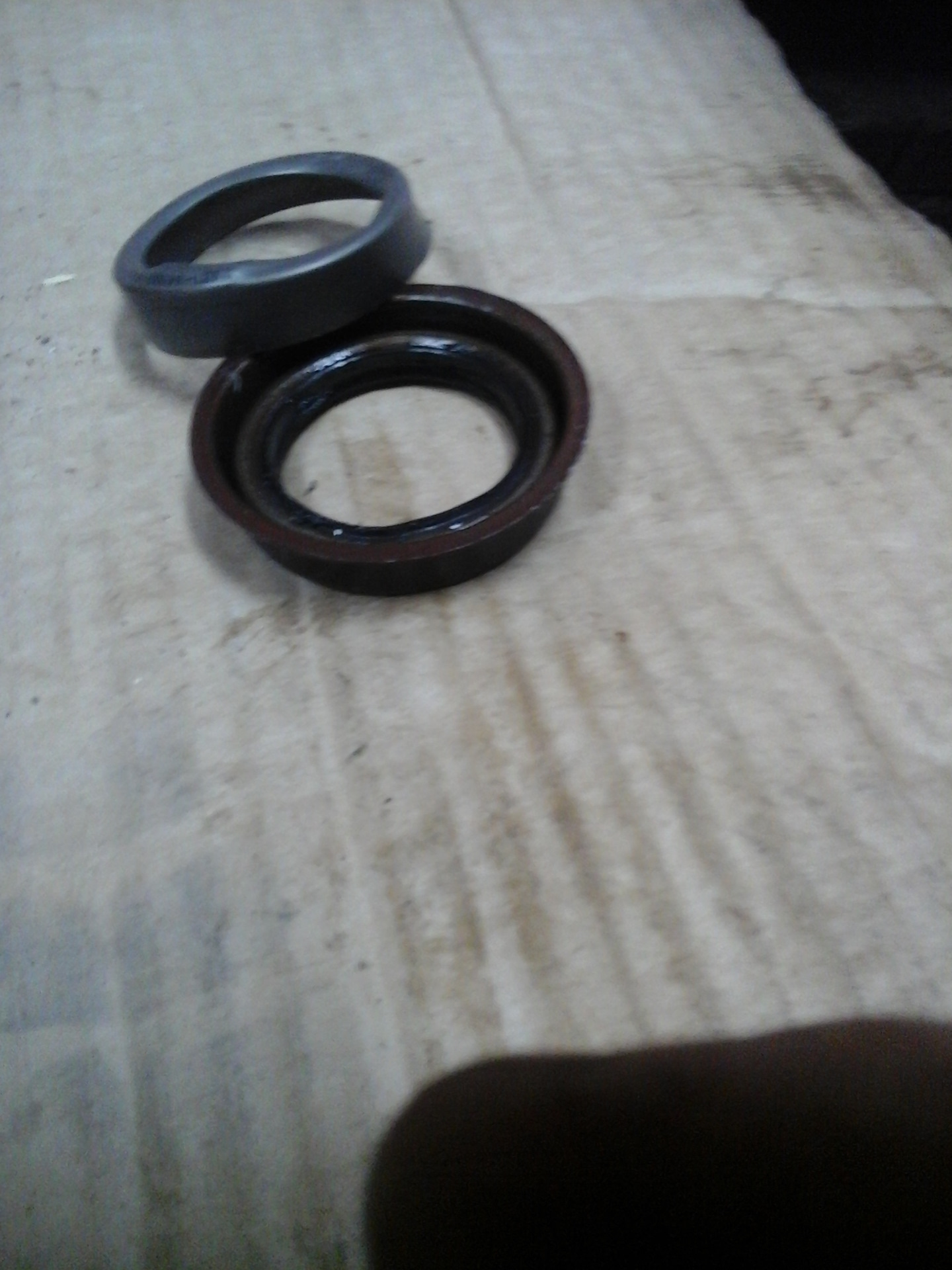 6 105. 6. Ford focus 2 1. сальник фокус 3. сальник привода форд фокус 2 1.