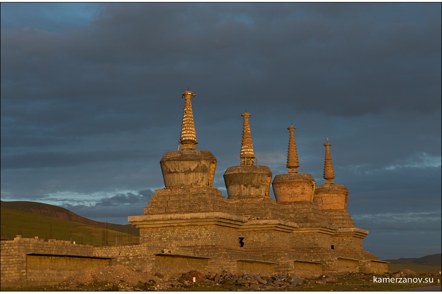 On the edge of Eurasia From Novosibirsk to Malaysia on SUVs Part V3 China From Lhasa to the border with Laos