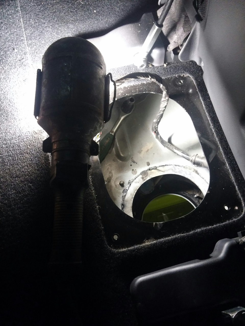 Фото в бортжурнале Mitsubishi Pajero (4G)