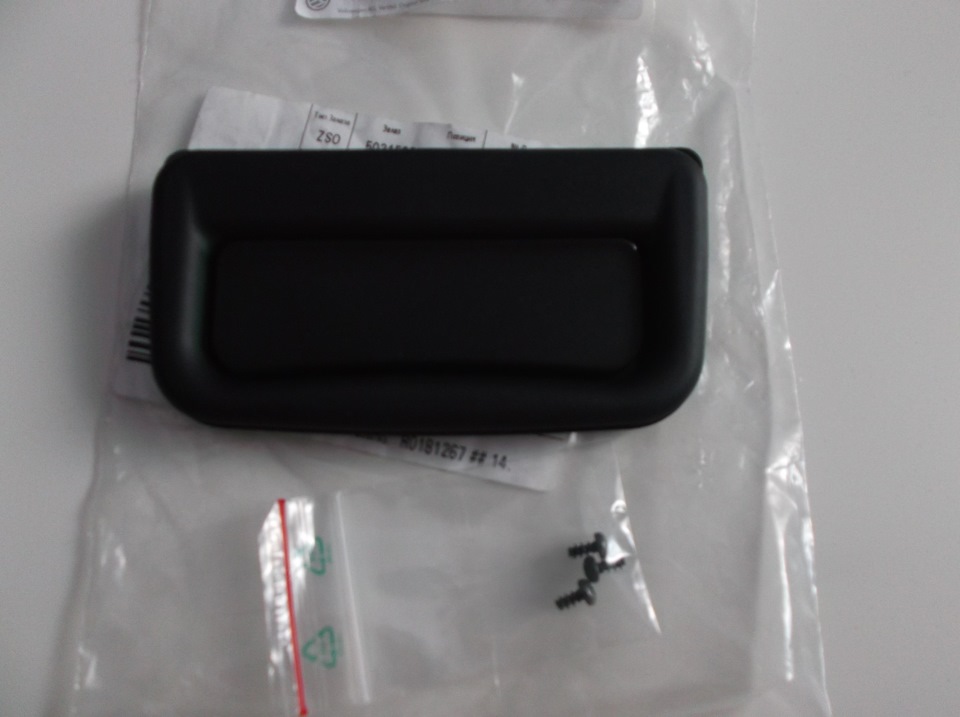 Установка ручки на шторку багажника — Subaru Impreza (GE/GH), 2009 года ...