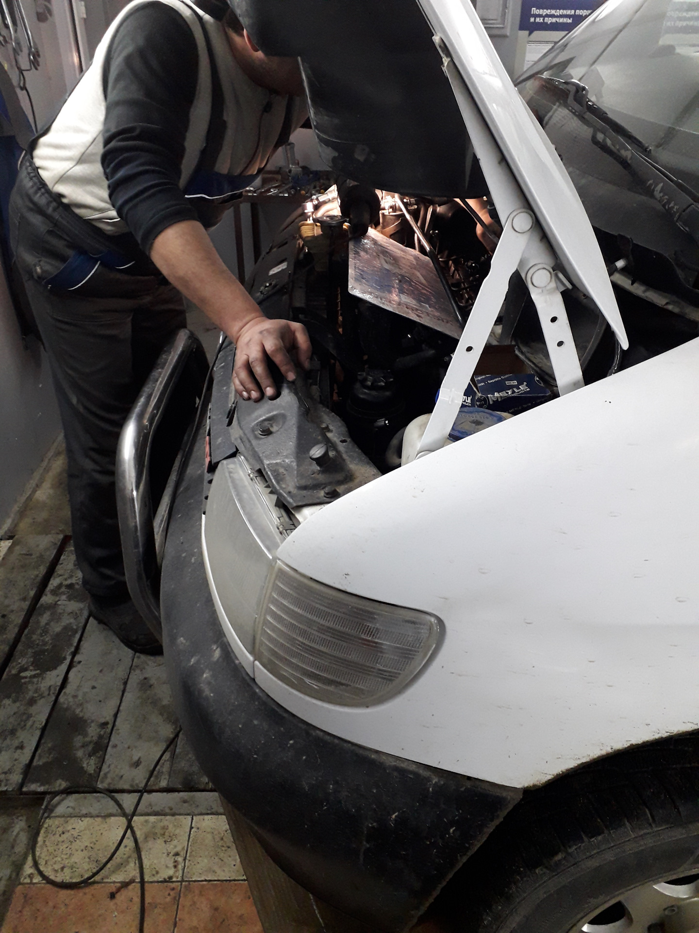 Медные шайбы под форсунок — Mercedes-Benz Vito (1G), 2,2 л., 2001 года ...