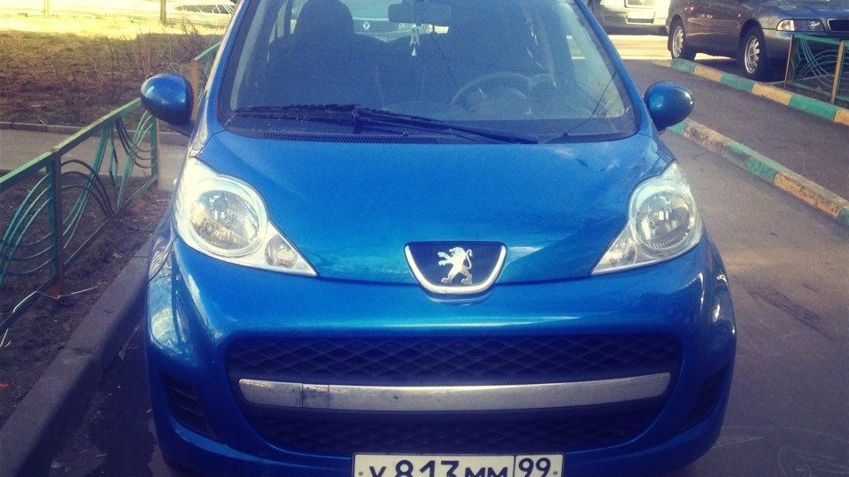 Peugeot 107 1.0 бензиновый 2011 | на DRIVE2