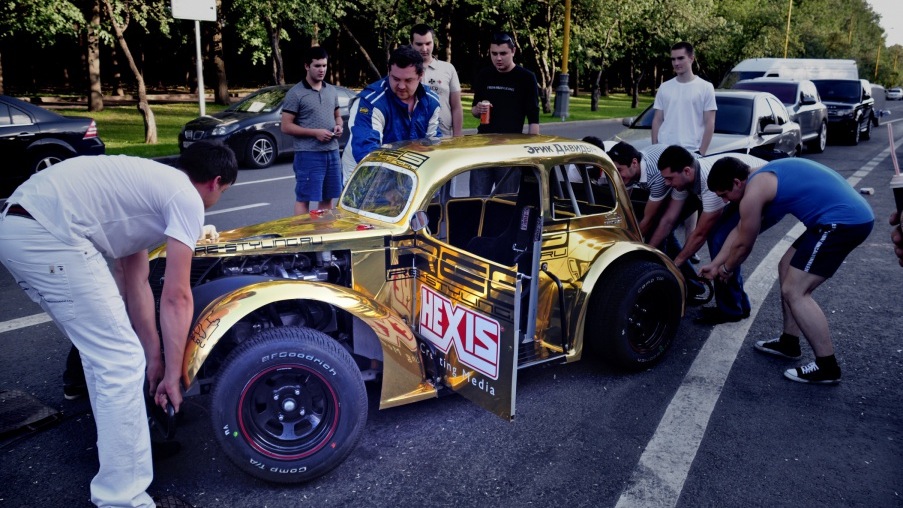 Ле ман 2015. Honda легенда машина 2000 года. Машина легенды 2000. Legend drive. Legend drive.