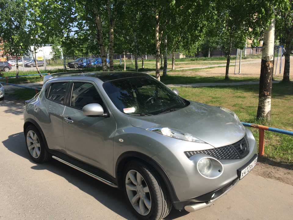 Nissan Juke белый с черной крышей