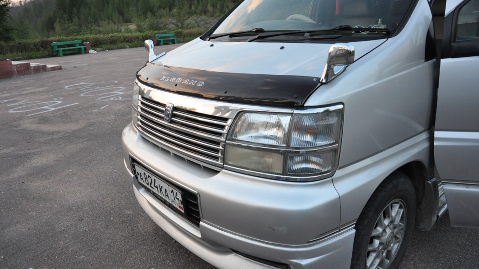Nissan Elgrand Комфортный танк