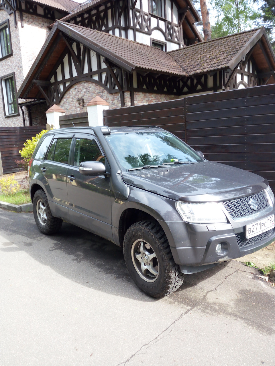 Snorkel Fibra Suzuki Nova Grand Vitara уставновлен — Suzuki Grand Vitara  (2G), 2,4 л, 2011 года | тюнинг | DRIVE2