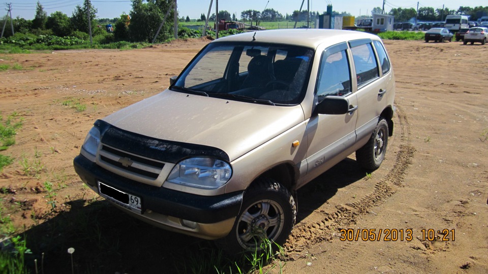 Тонировка — Chevrolet Niva (1G), 1,7 л, 2004 года | тюнинг | DRIVE2