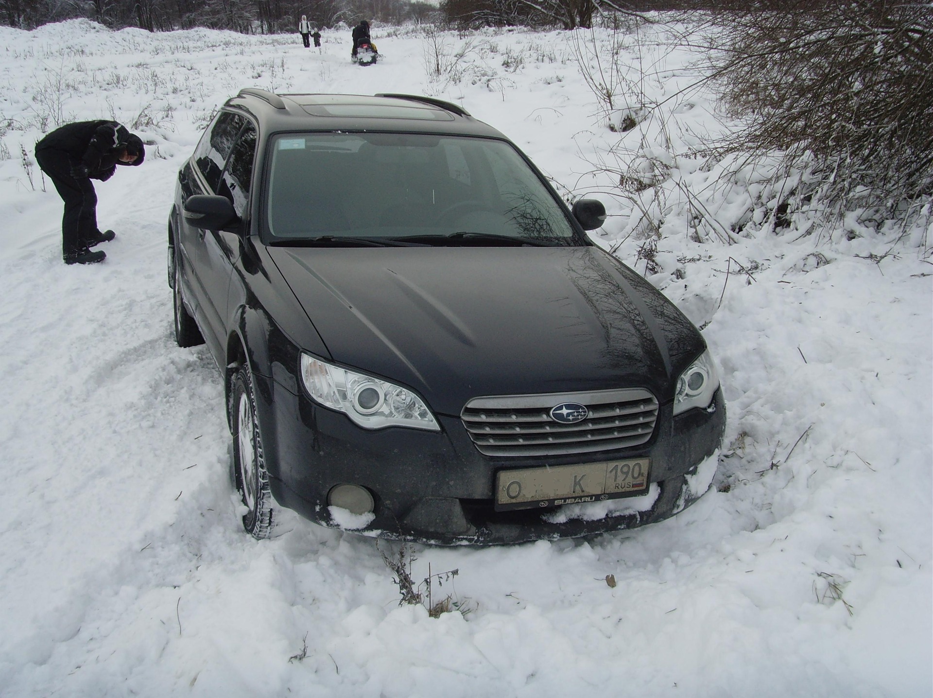 Застрял — Subaru Outback (BP), 2,5 л, 2007 года | помощь на дороге | DRIVE2