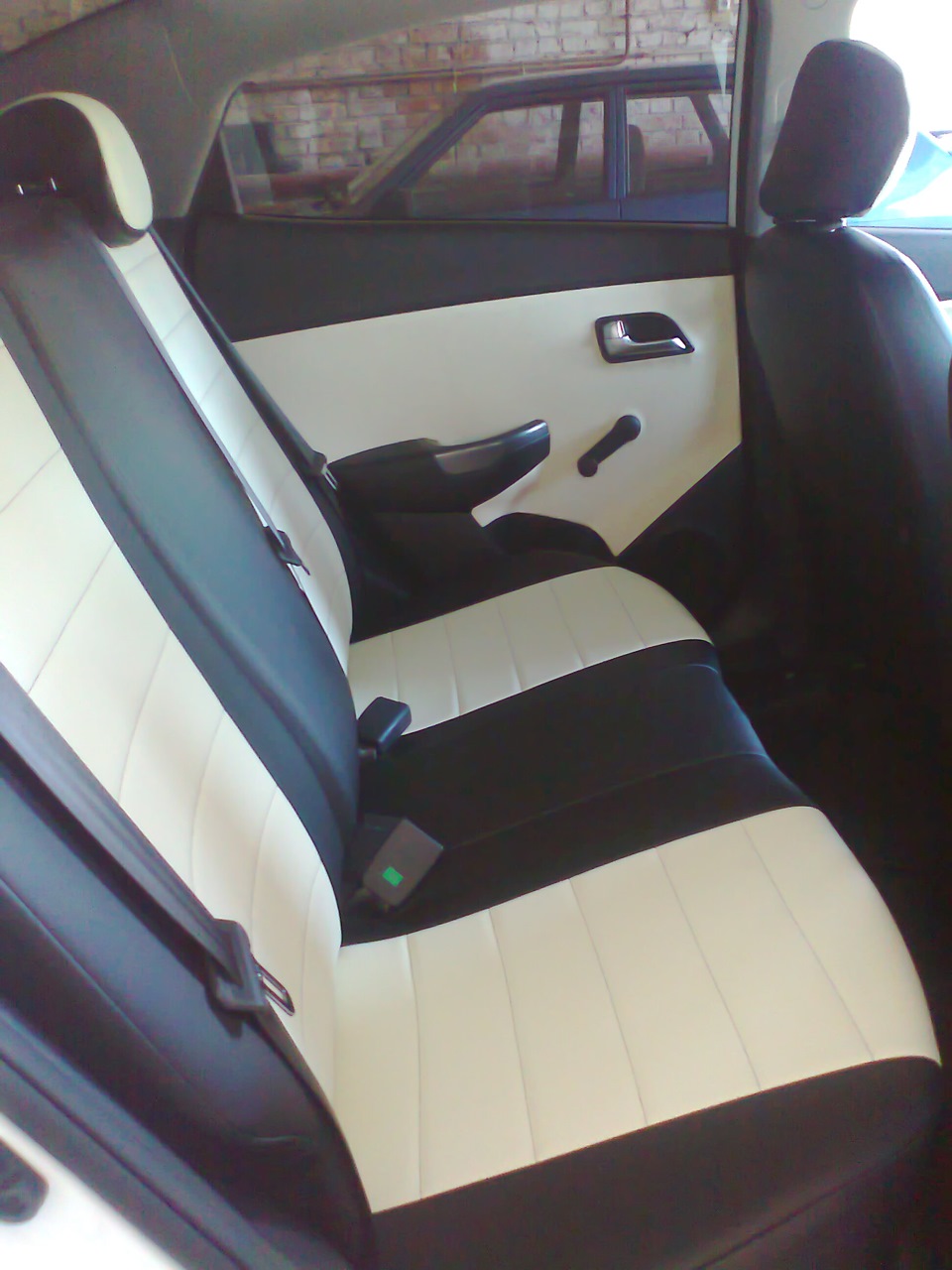 Подлокотник на КИА РИО + фото салона. — Сообщество «DRIVE2 Коломна ...