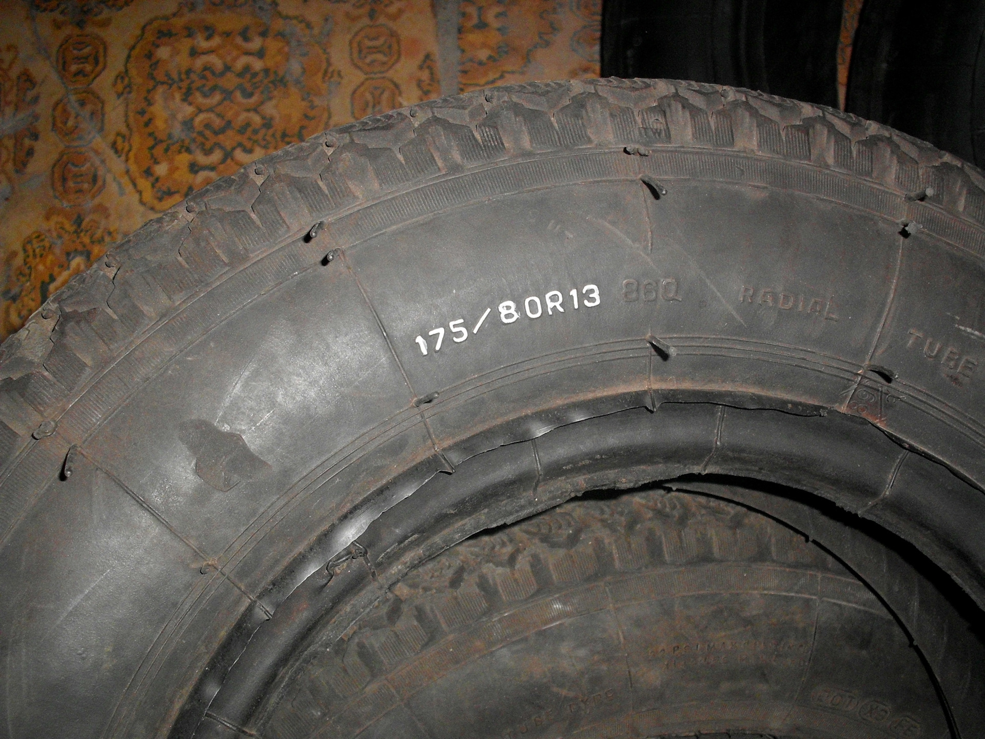 R13 175. 175/80 R13. Резина 175 80 13. 175 80 13 На Москвич. М-183 резина.