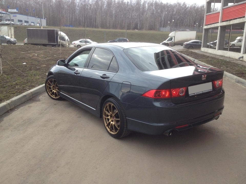 Фото в бортжурнале Honda Accord (7G)